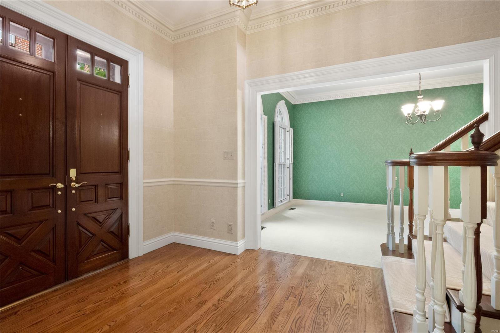 Commons Condo Ph II The - Residential