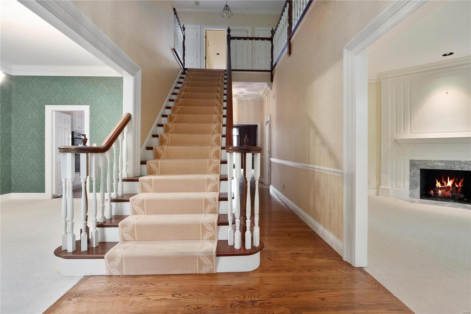 Commons Condo Ph II The - Residential