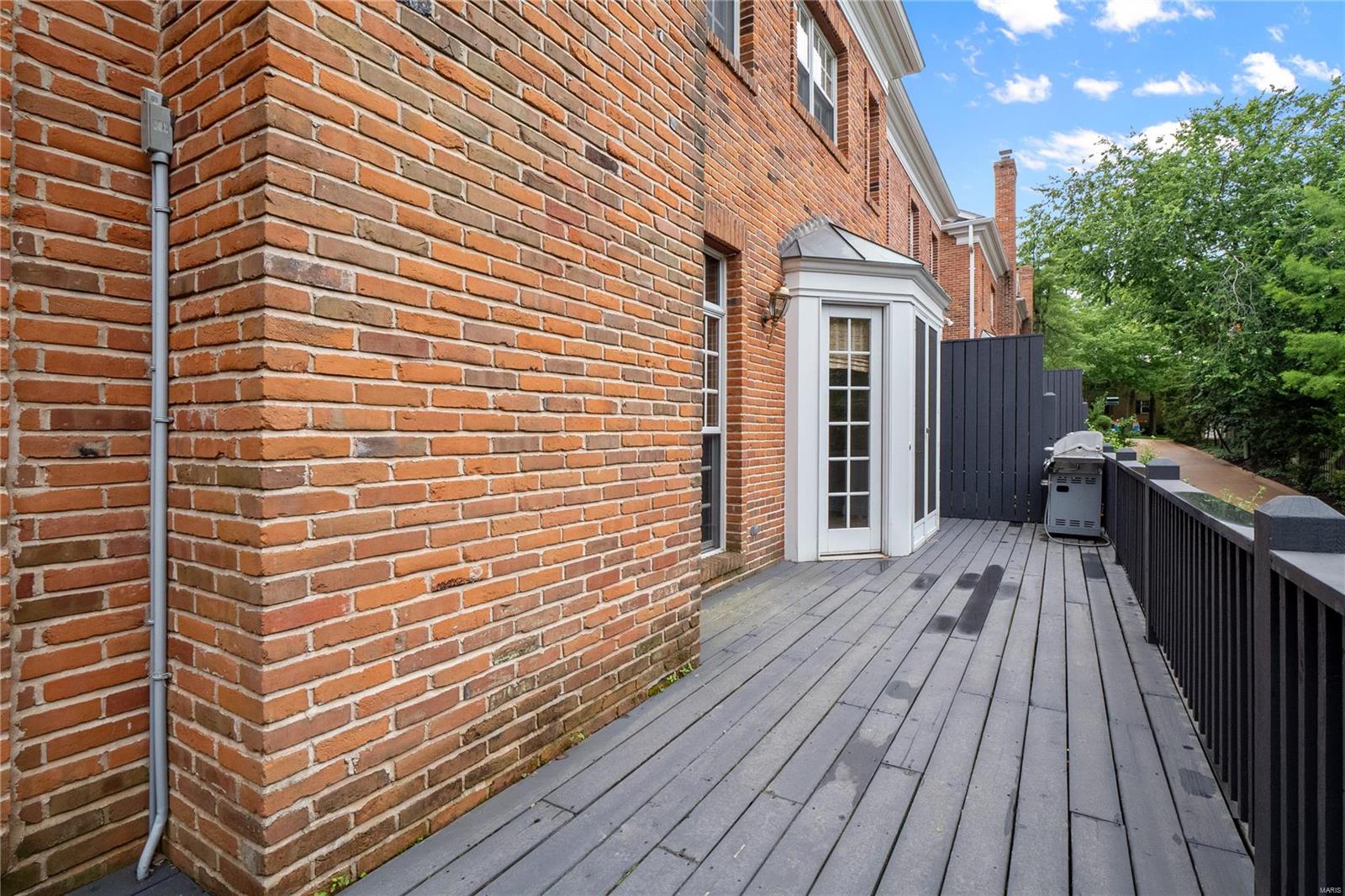 Commons Condo Ph II The - Residential