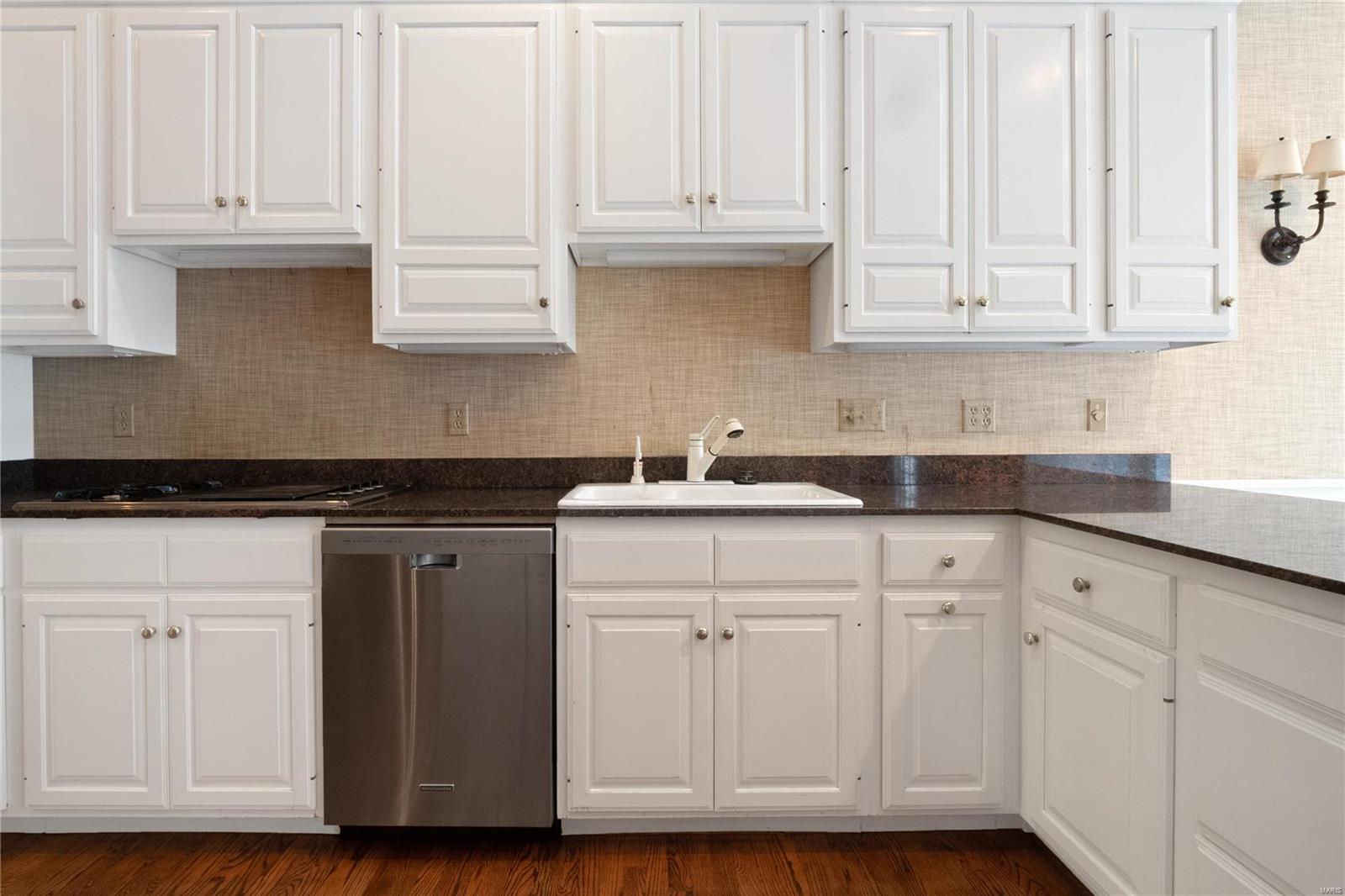 Commons Condo Ph II The - Residential