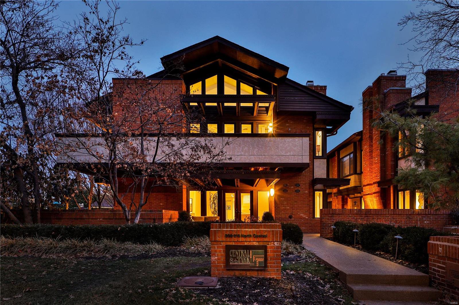 Central On The Park Condo - Residential