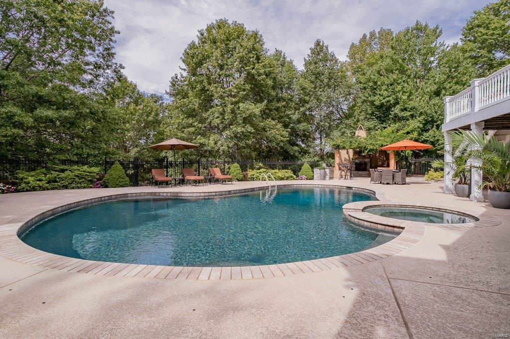 Forest Hills Club Estates - Residential