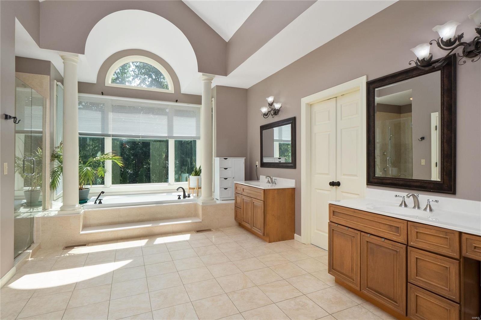 Pine Creek - Residential