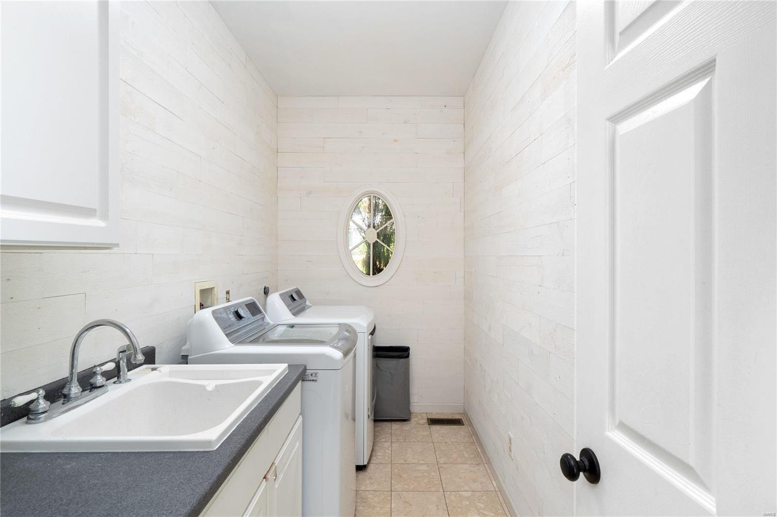 Pine Creek - Residential