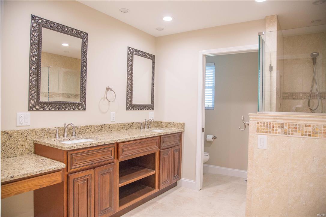 Ridgemoor Forest 3 - Residential Lease