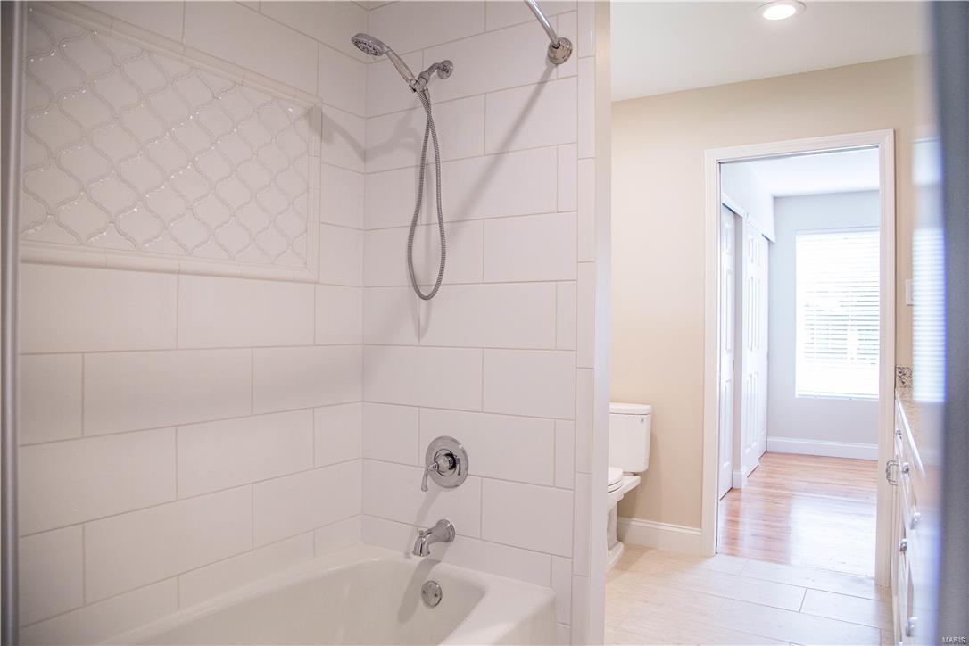 Ridgemoor Forest 3 - Residential Lease