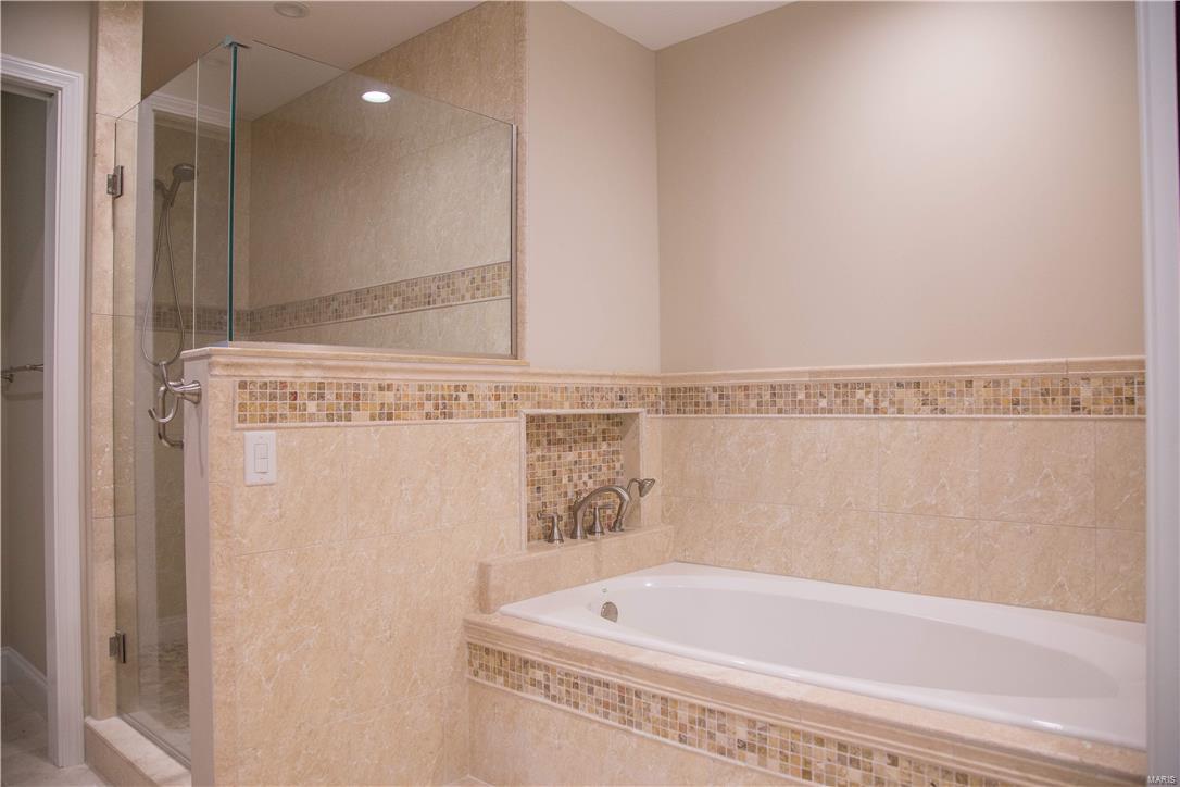 Ridgemoor Forest 3 - Residential Lease