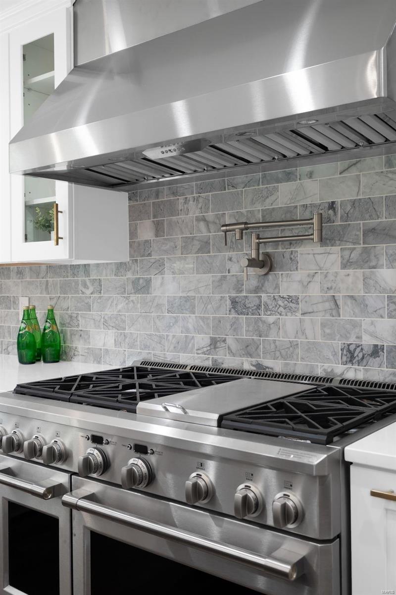 Ladue Aire Estate - Residential