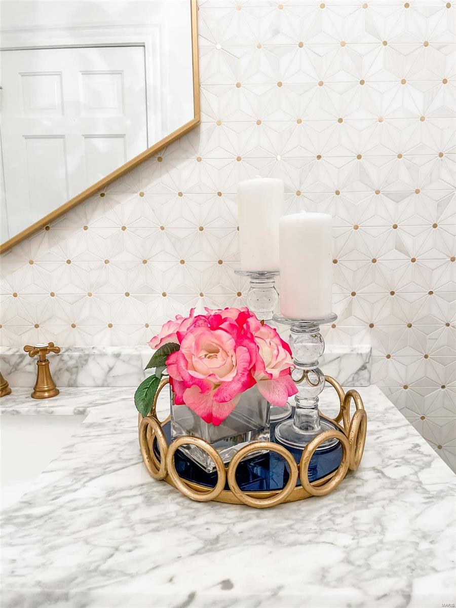 Ladue Aire Estate - Residential