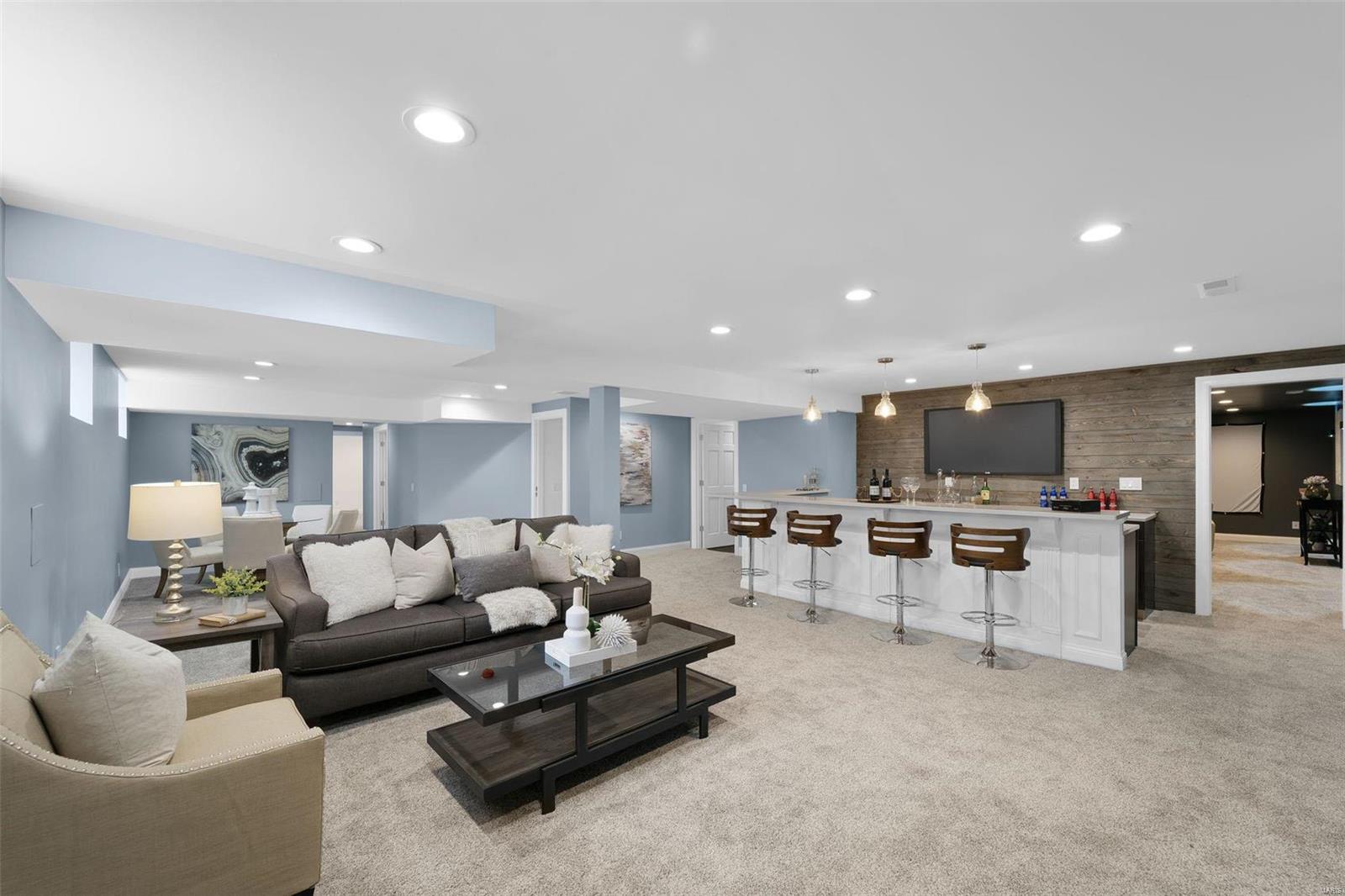 Ladue Aire Estate - Residential