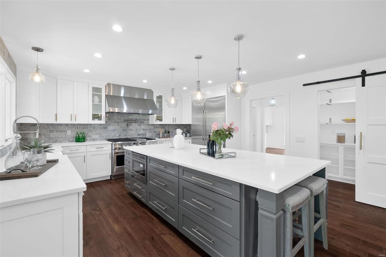 Ladue Aire Estate - Residential