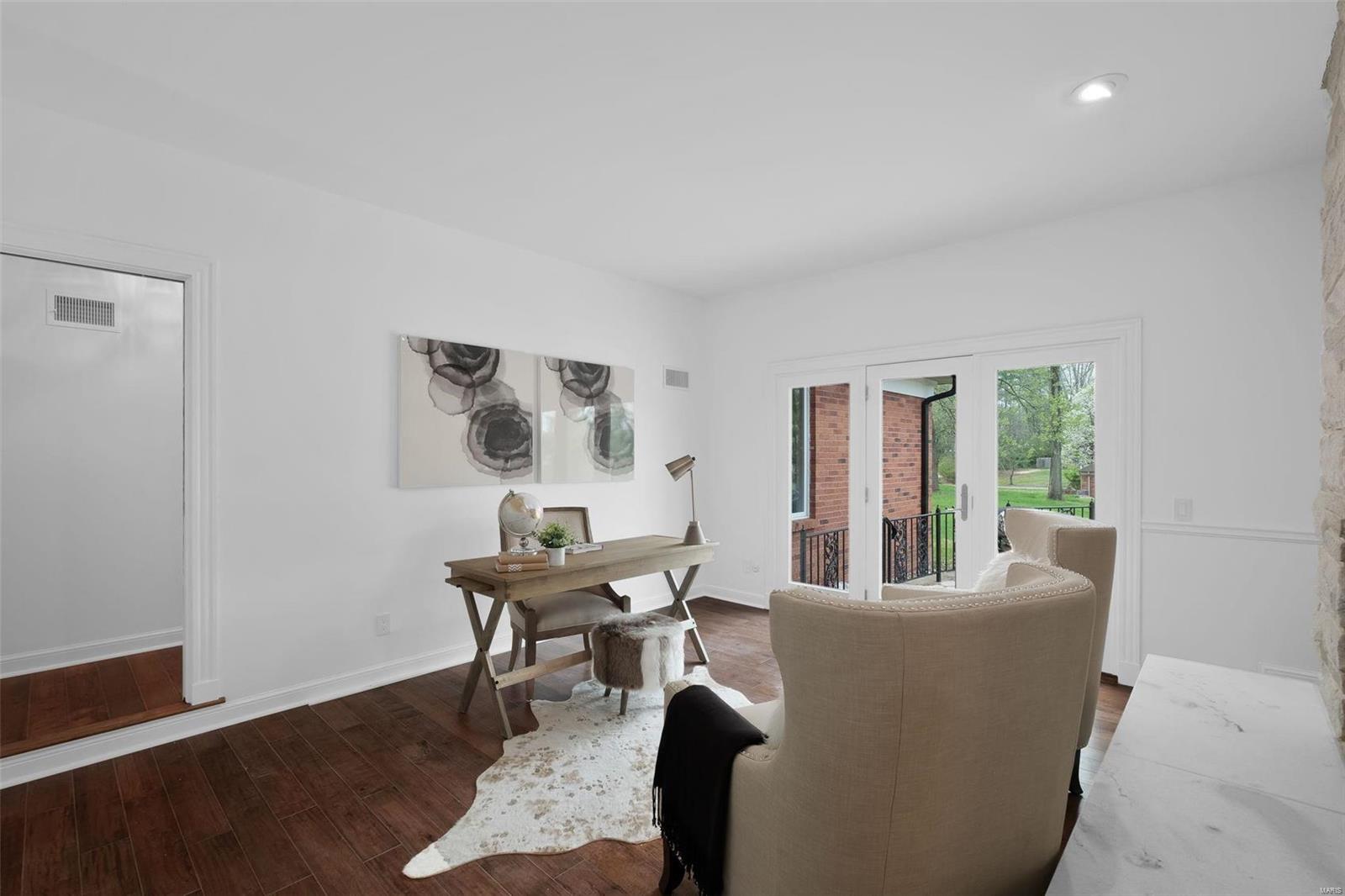 Ladue Aire Estate - Residential