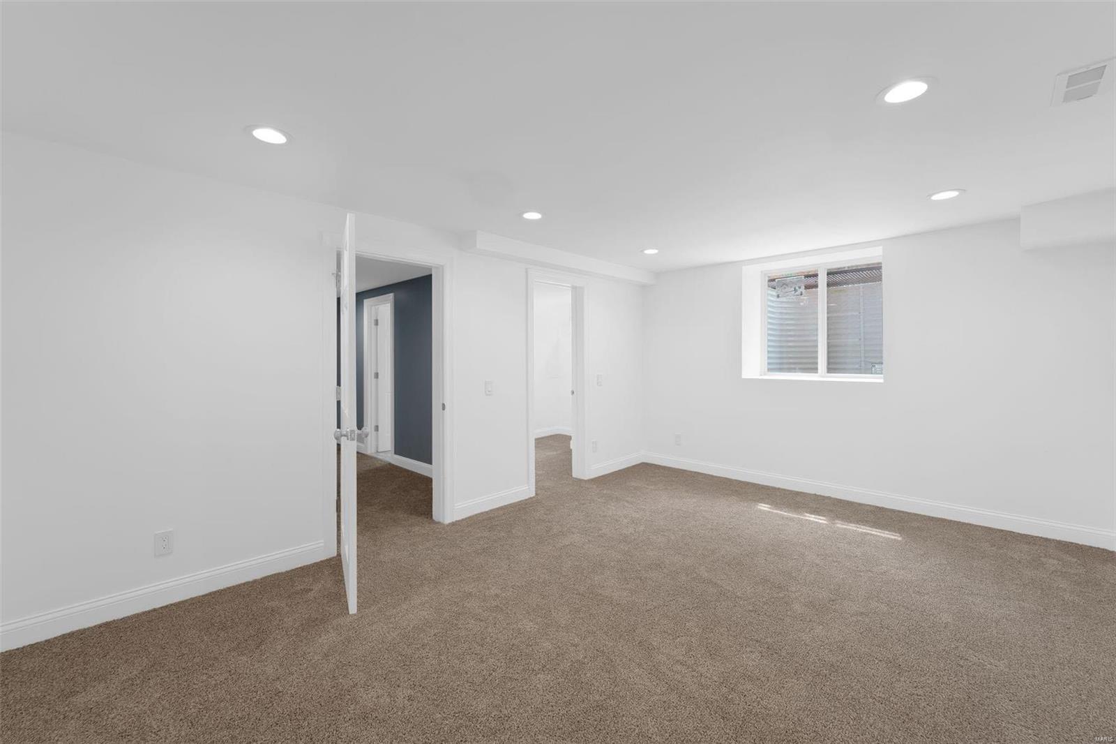 Ladue Aire Estate - Residential