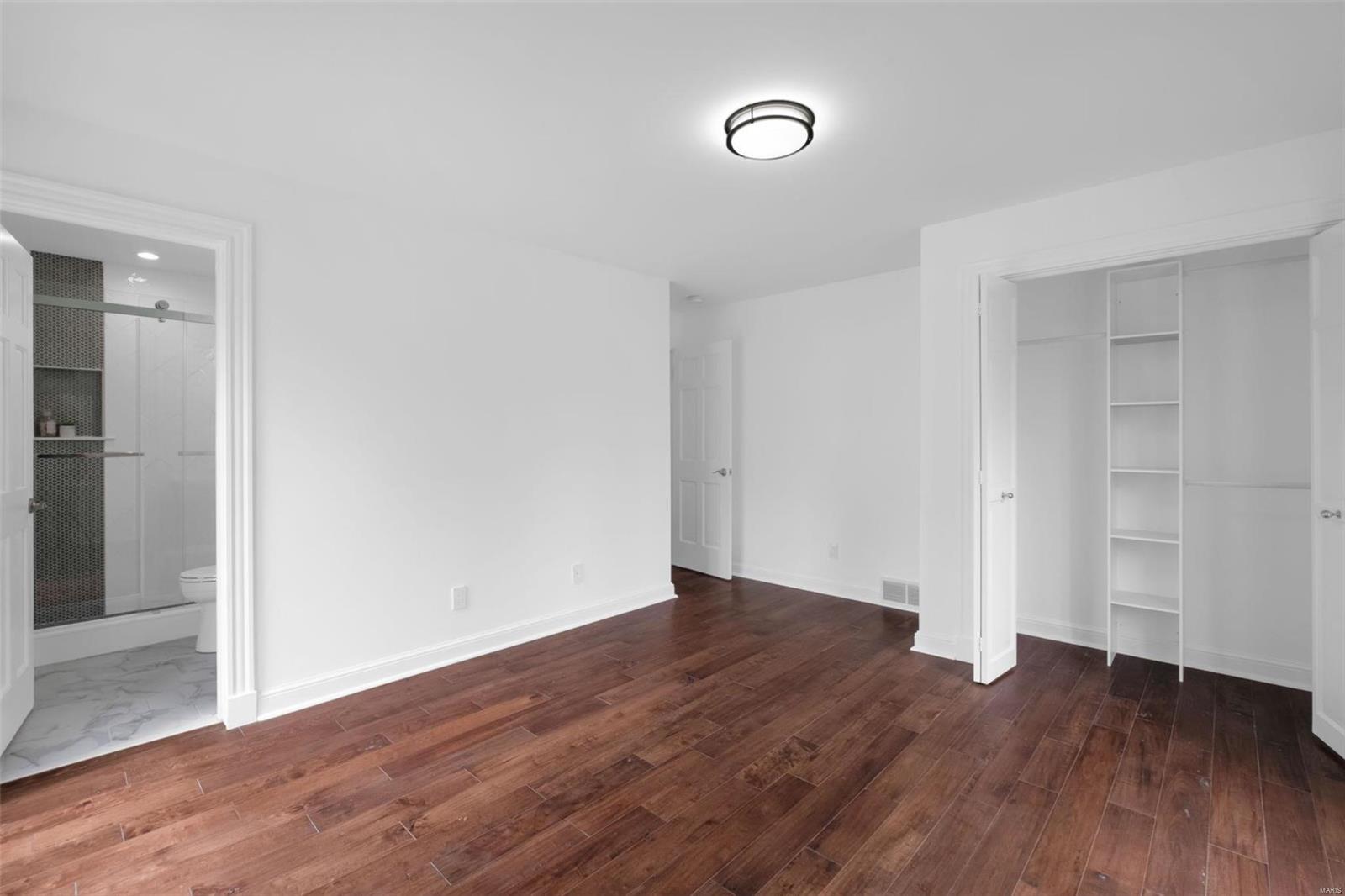 Ladue Aire Estate - Residential