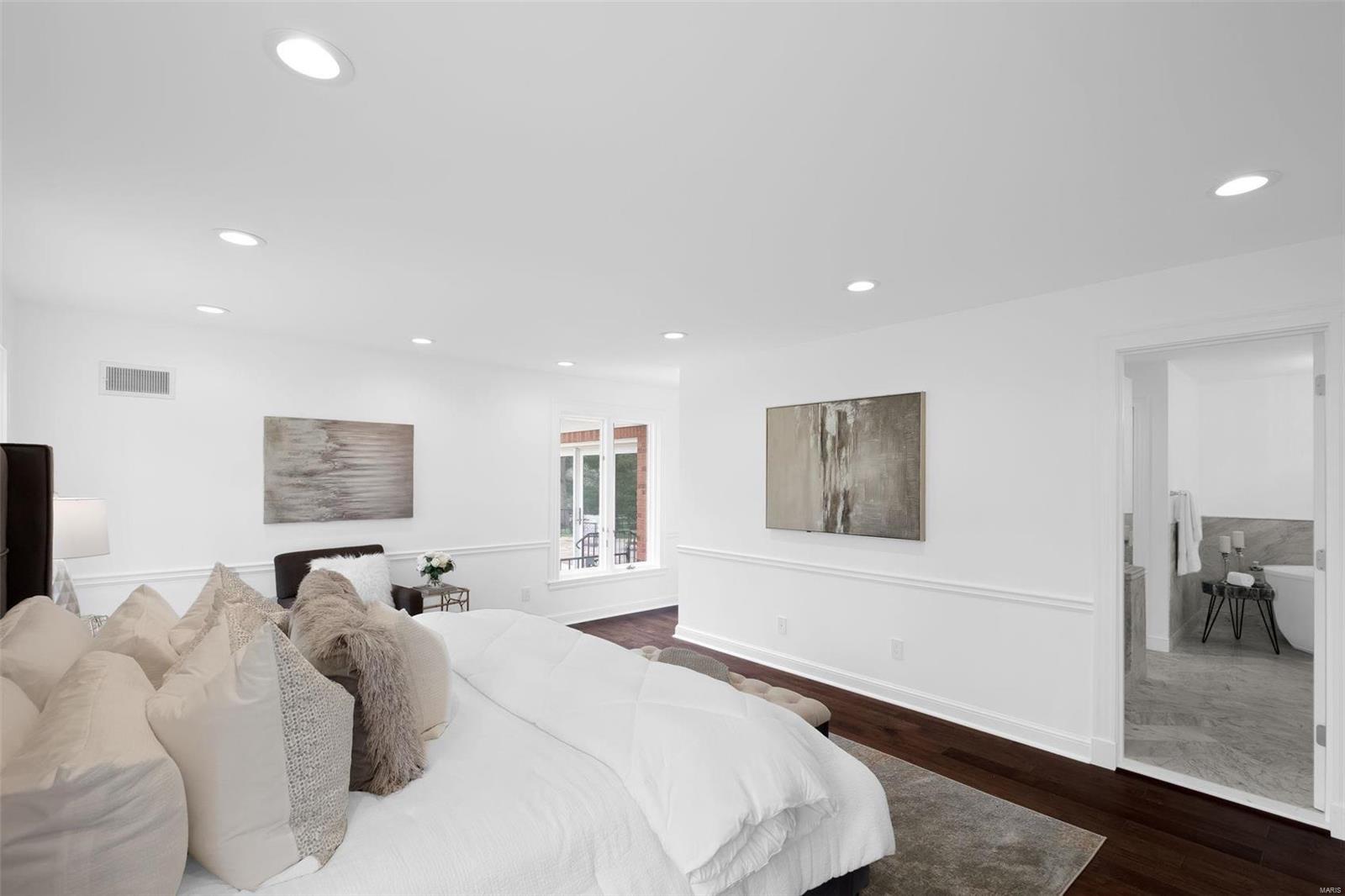 Ladue Aire Estate - Residential