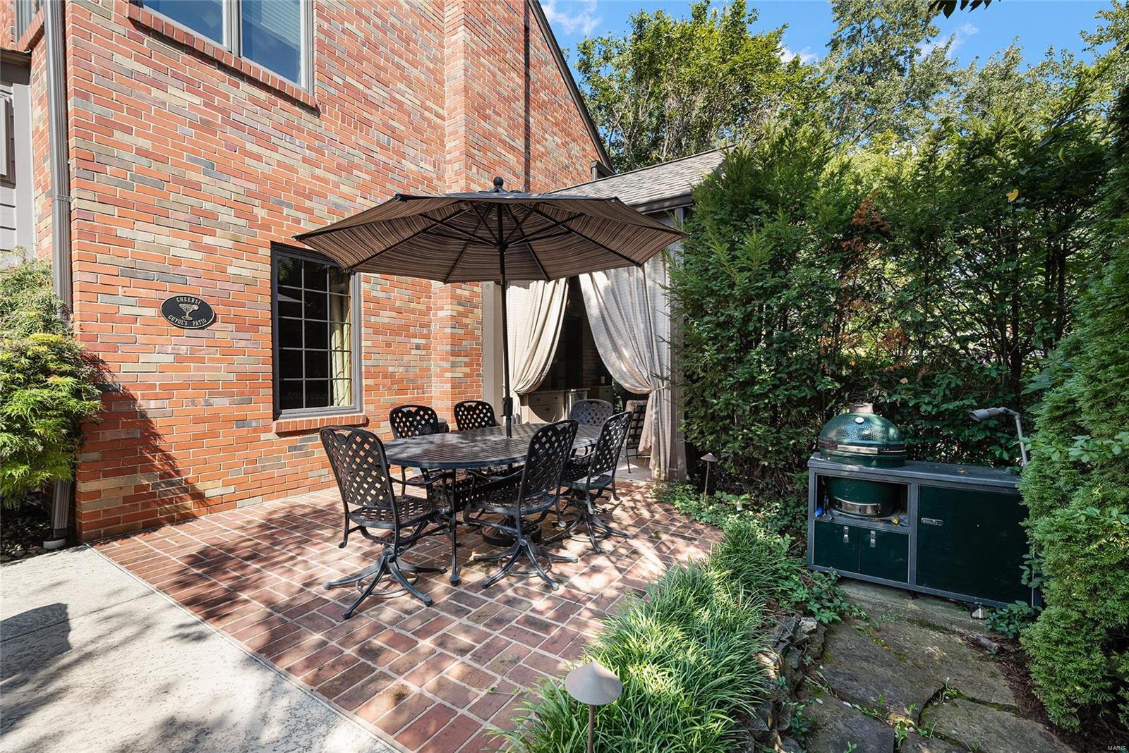 York Village Woodlands - Residential