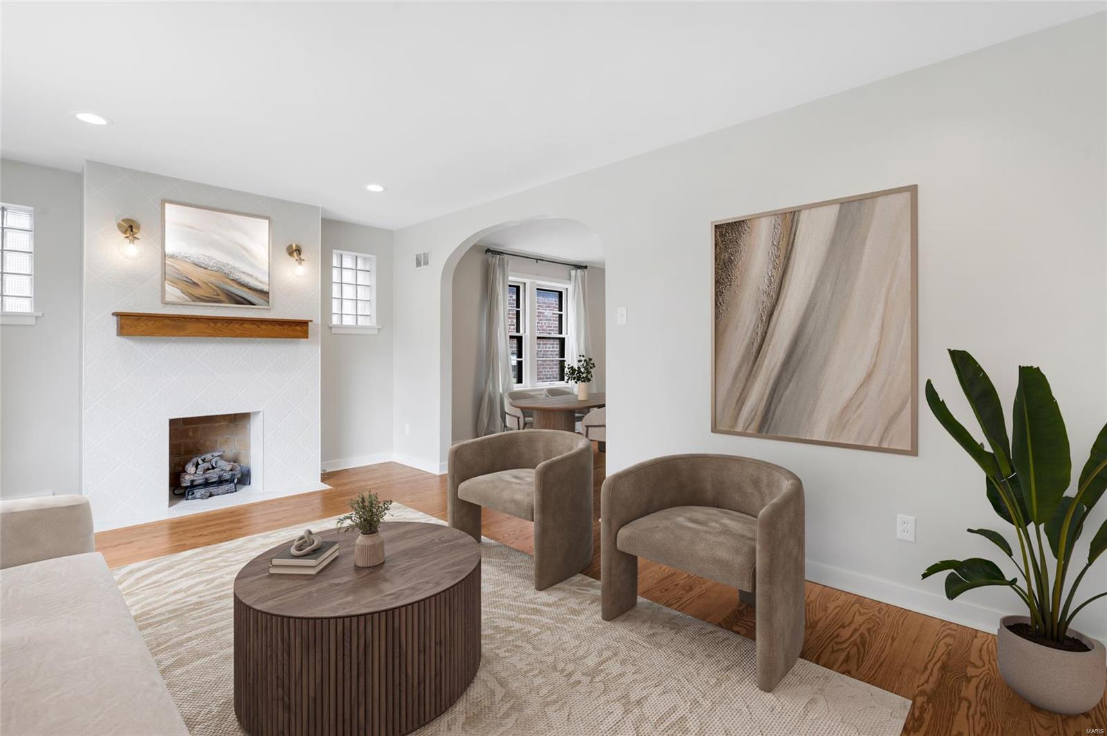 St Louis, Missouri 63116, United States, 3 Bedrooms Bedrooms, ,1 BathroomBathrooms,Residential,Pending,99597