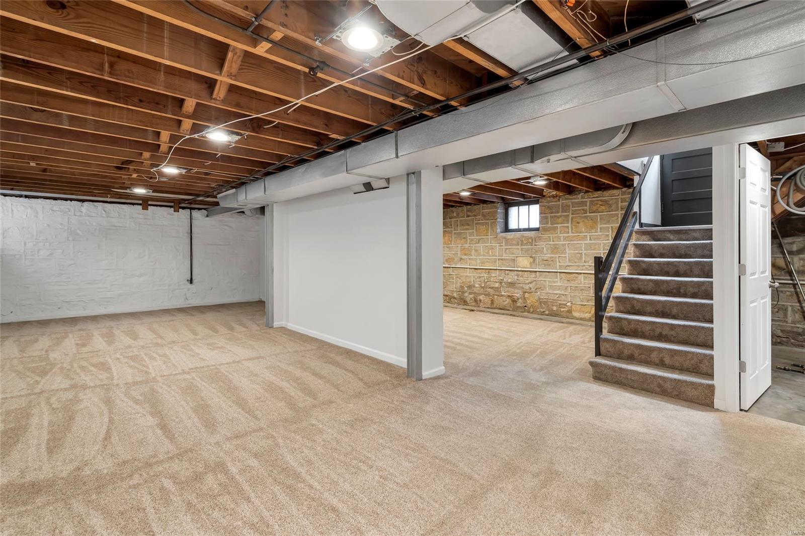 St Louis, Missouri 63116, United States, 3 Bedrooms Bedrooms, ,1 BathroomBathrooms,Residential,Pending,99597