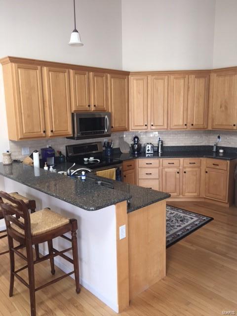 Vlgs At Walden Pond - Residential Lease