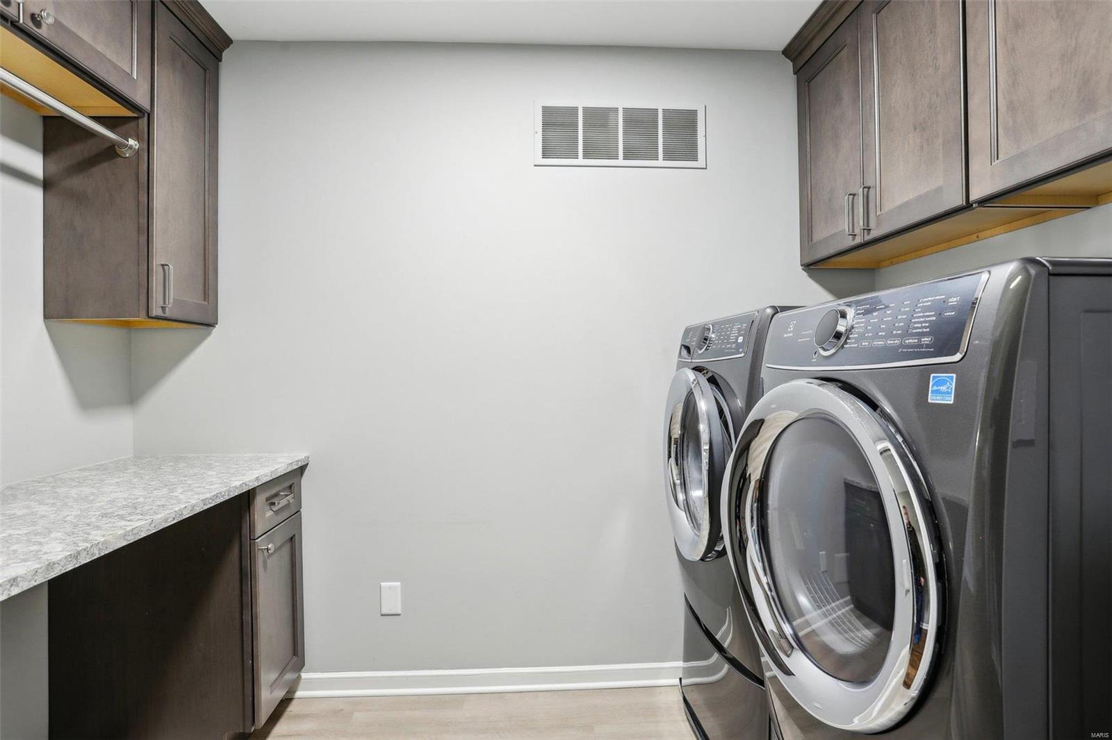 Us Surv 2852 - Residential