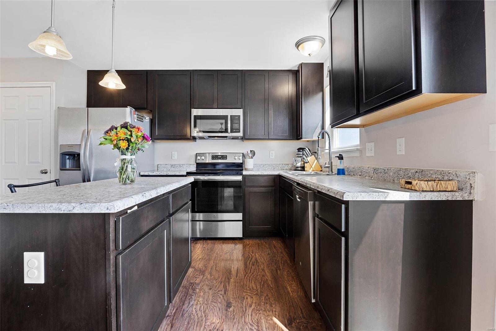 Charlestowne Place - Residential