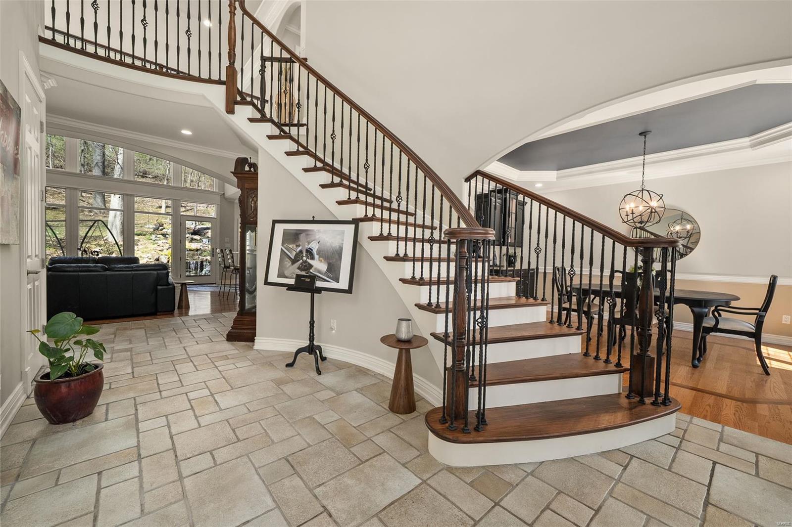 819 New Ballwin Road
