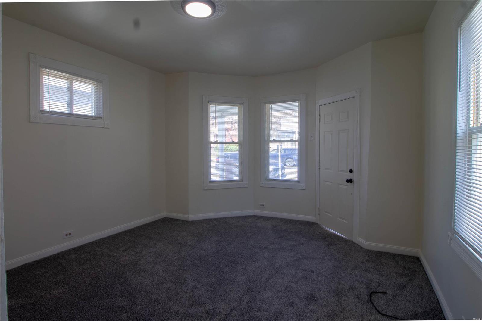 St Louis, Missouri 63143, United States, 2 Bedrooms Bedrooms, ,1 BathroomBathrooms,Residential,Active,26604