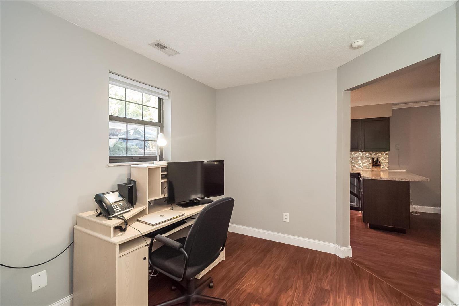 Parkside Condo - Residential