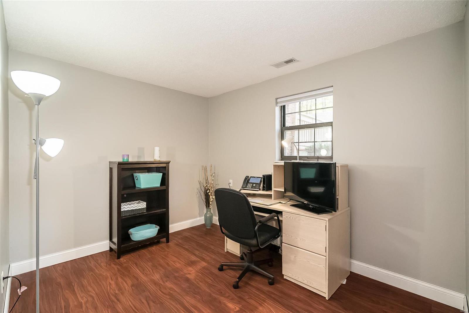 Parkside Condo - Residential