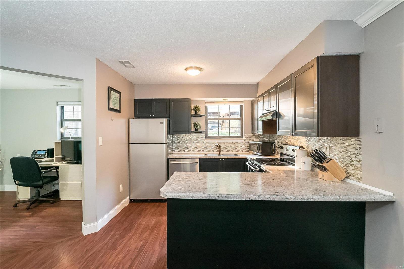 Parkside Condo - Residential