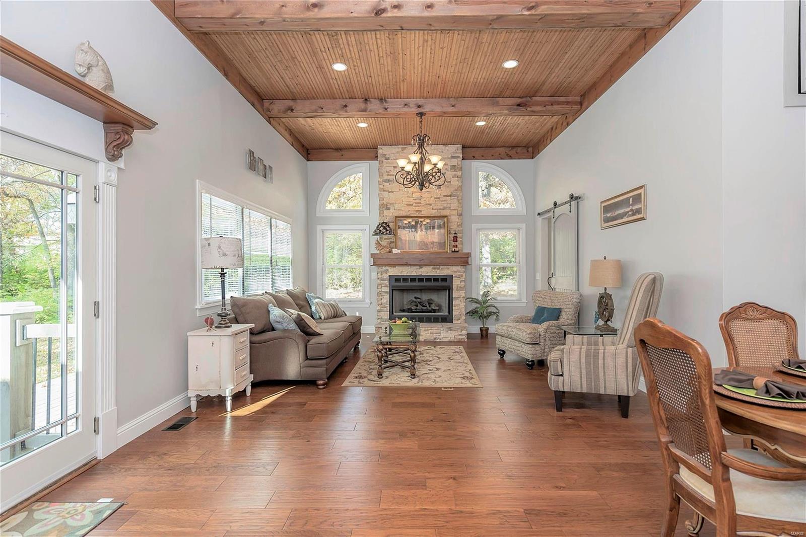 Robyn Hills - Residential