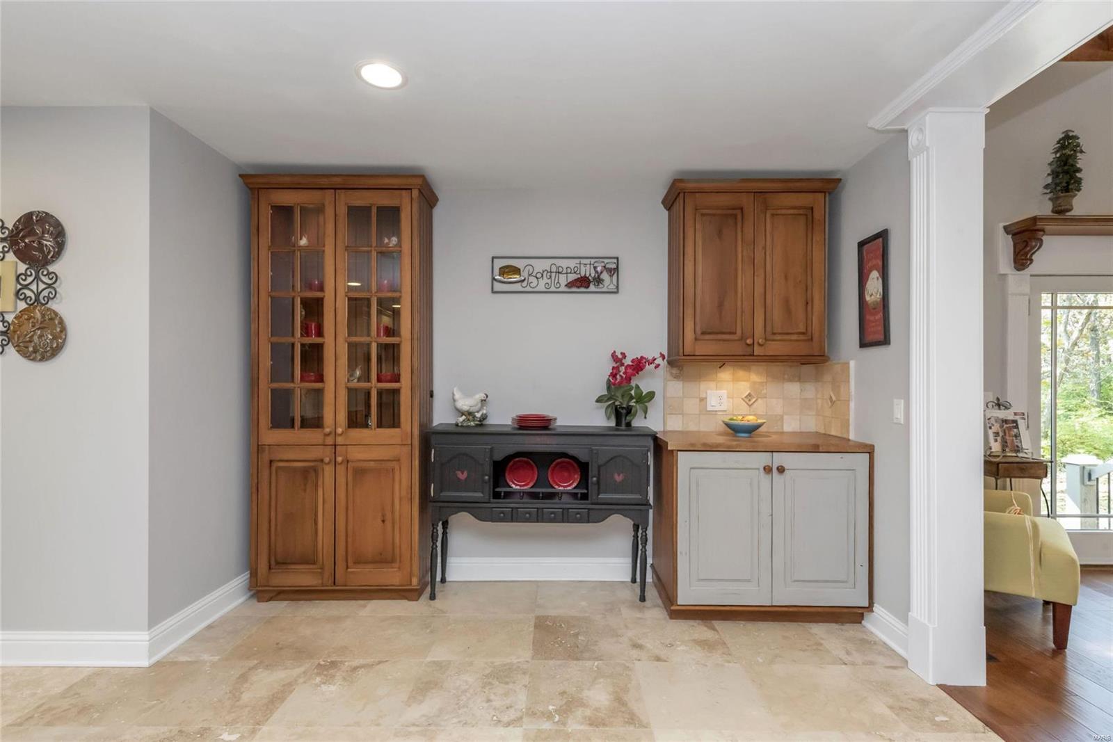 Robyn Hills - Residential