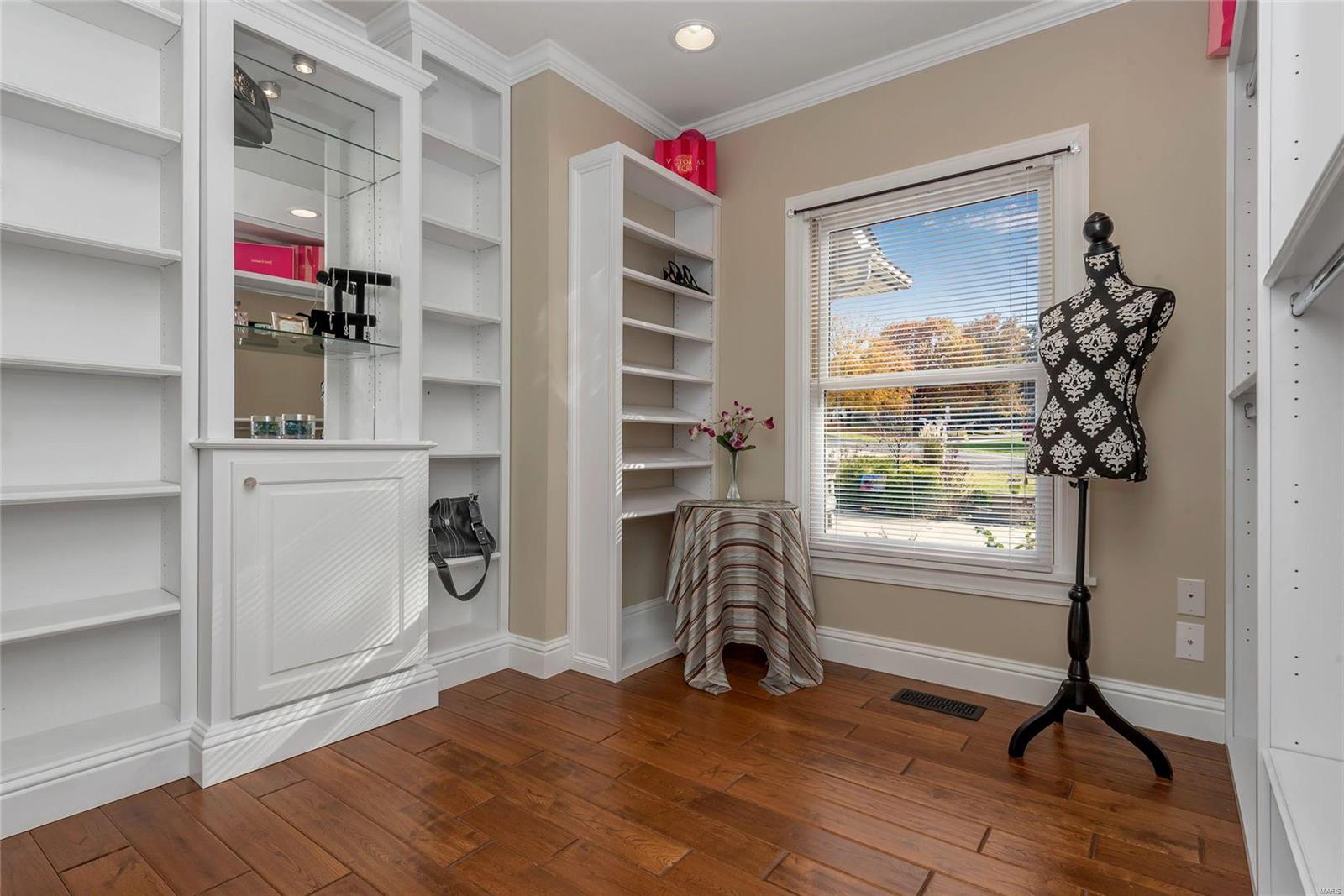 Robyn Hills - Residential