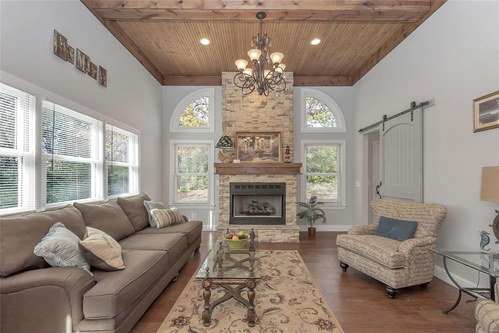 Robyn Hills - Residential