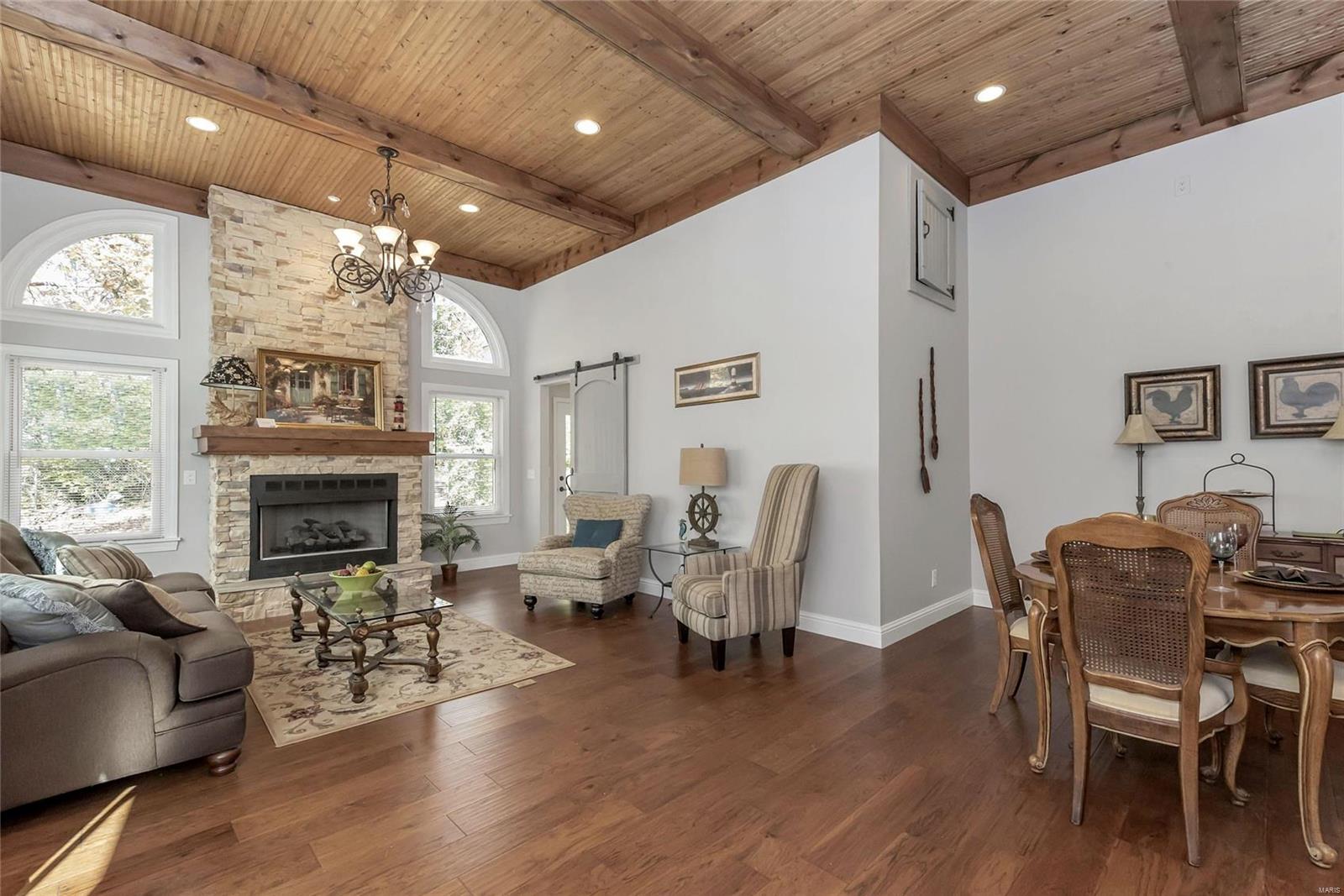 Robyn Hills - Residential