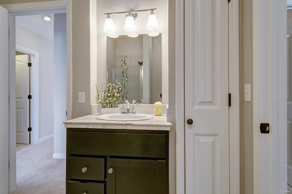 Robyn Hills - Residential