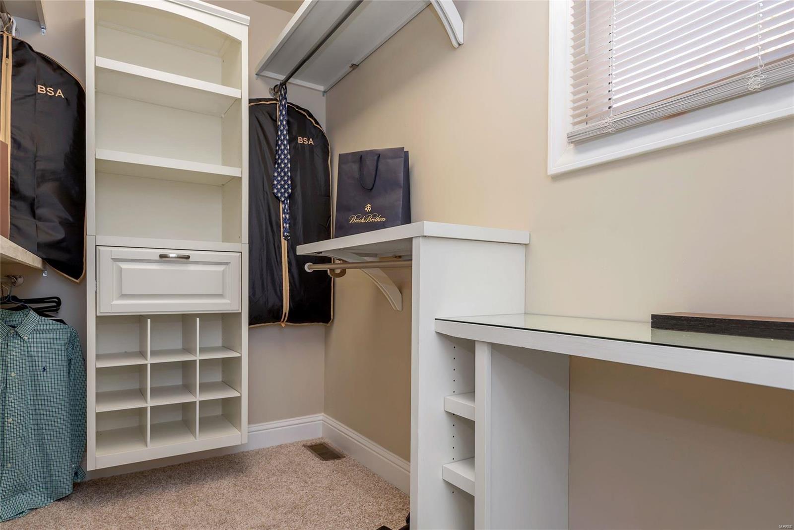 Robyn Hills - Residential