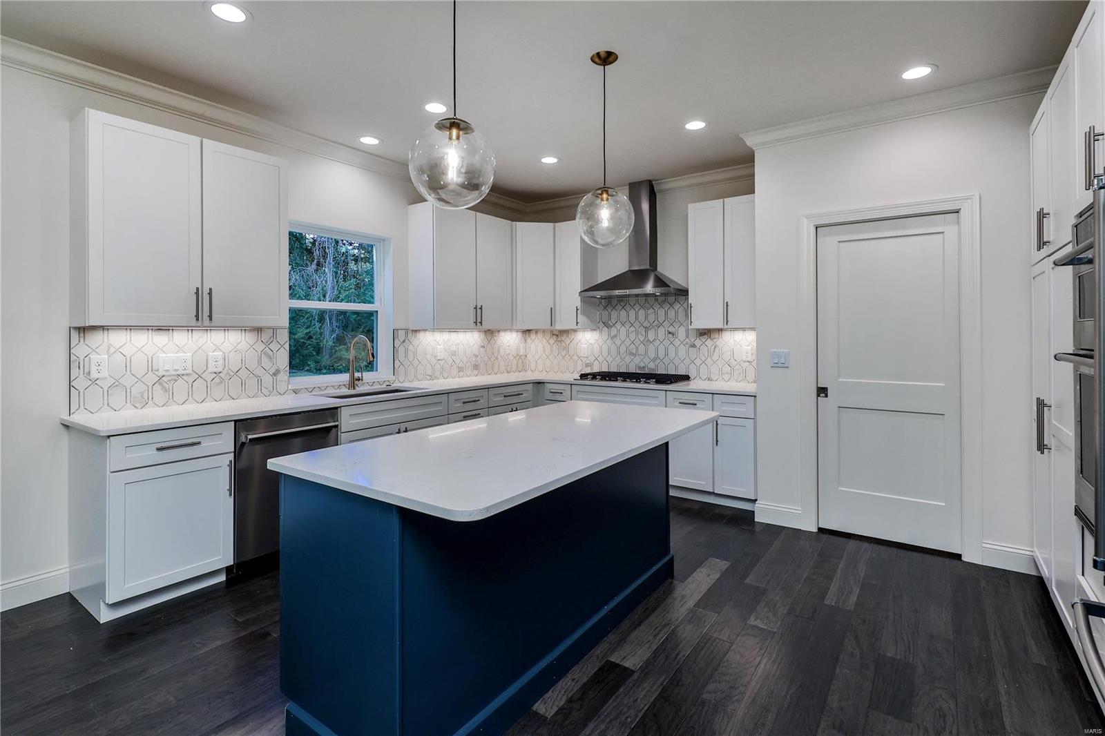 Birdie Lane - Residential