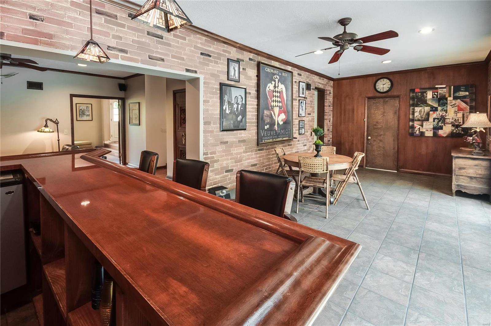 La Hacienda - Residential