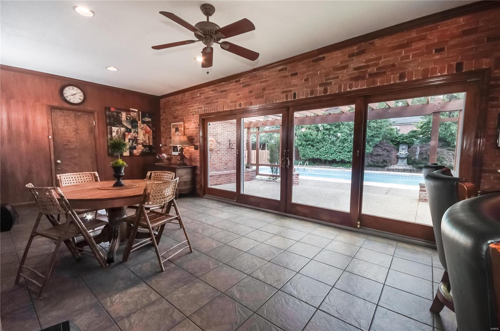 La Hacienda - Residential