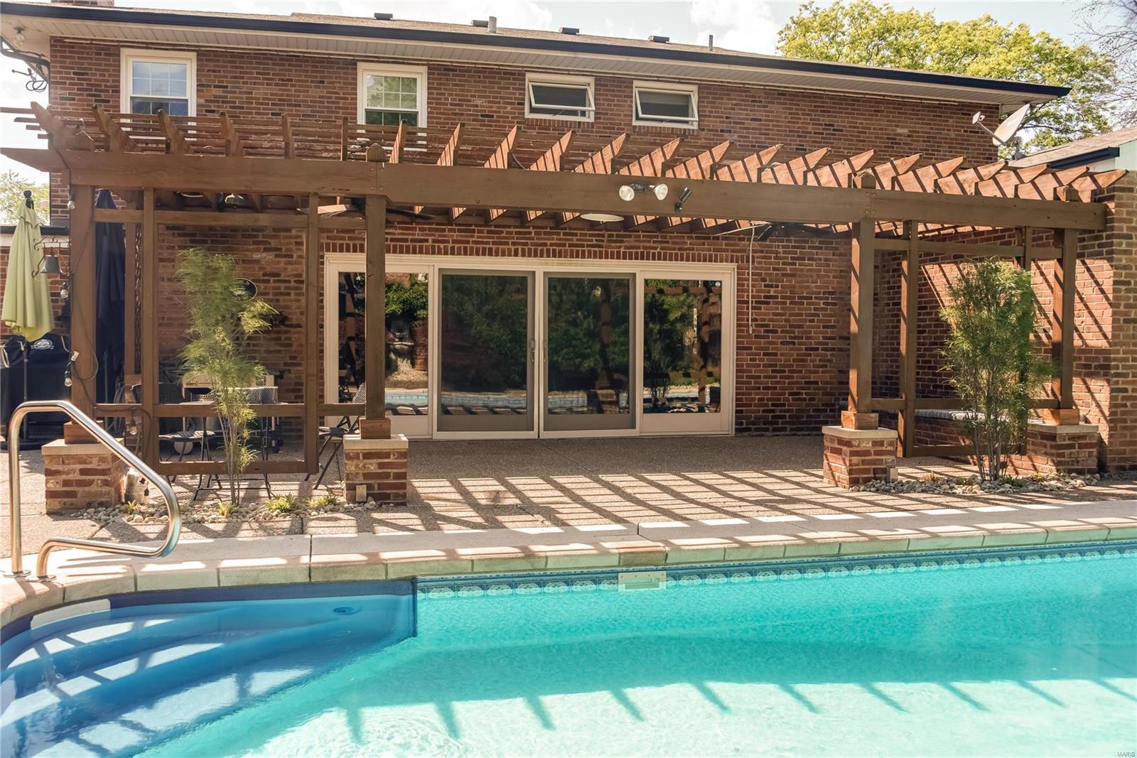 La Hacienda - Residential