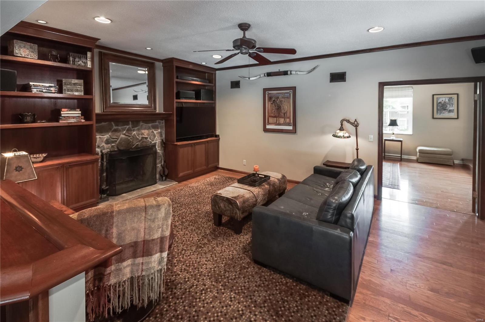 La Hacienda - Residential