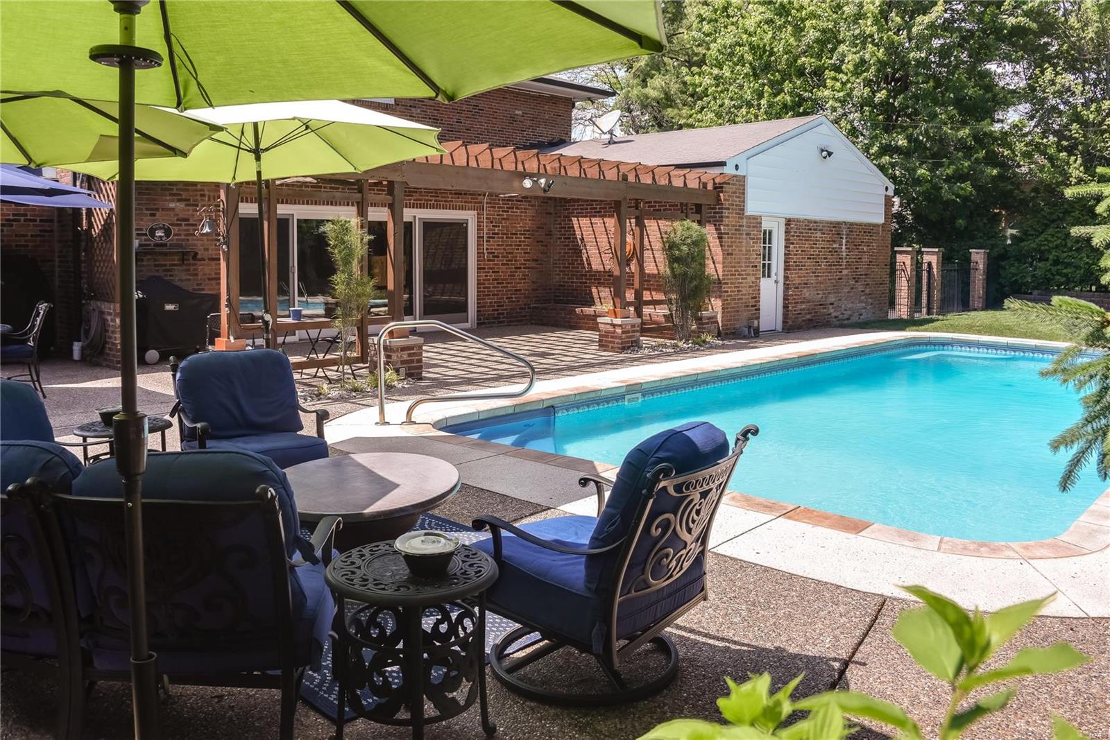 La Hacienda - Residential