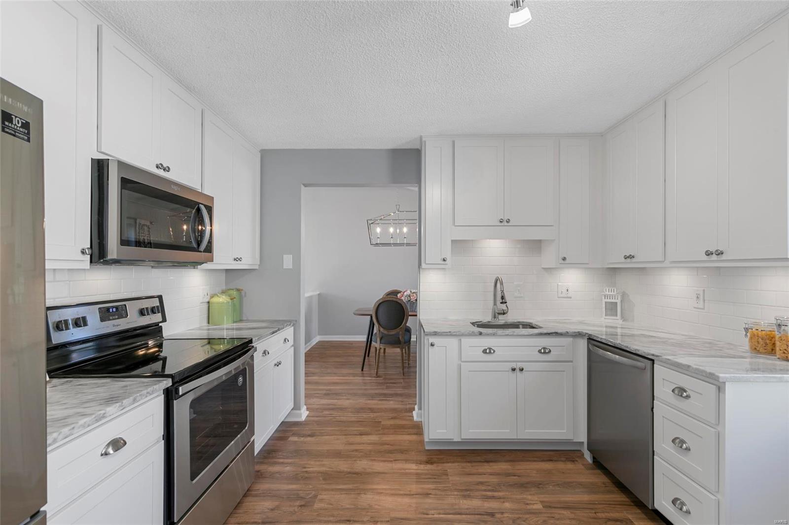 Brentwood Forest Condo Ph Seven - Residential