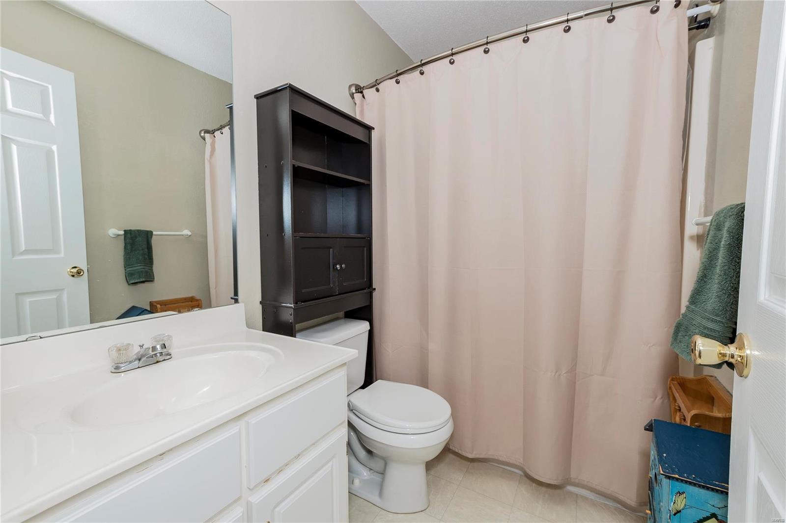 Whitehall Estates 01 - Residential