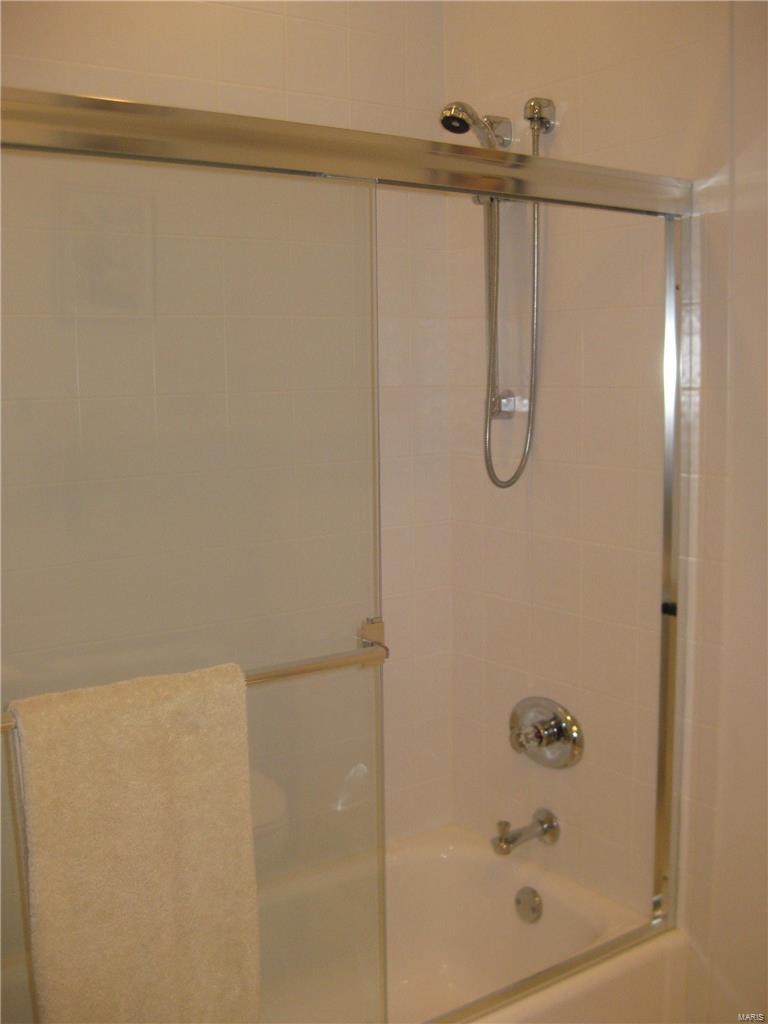 North Pointe Clayton - Residential