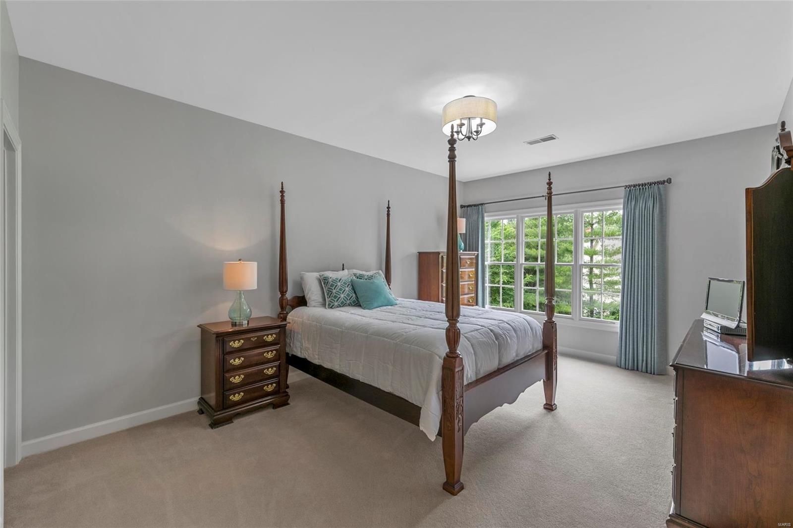 Country Lake Estates - Residential