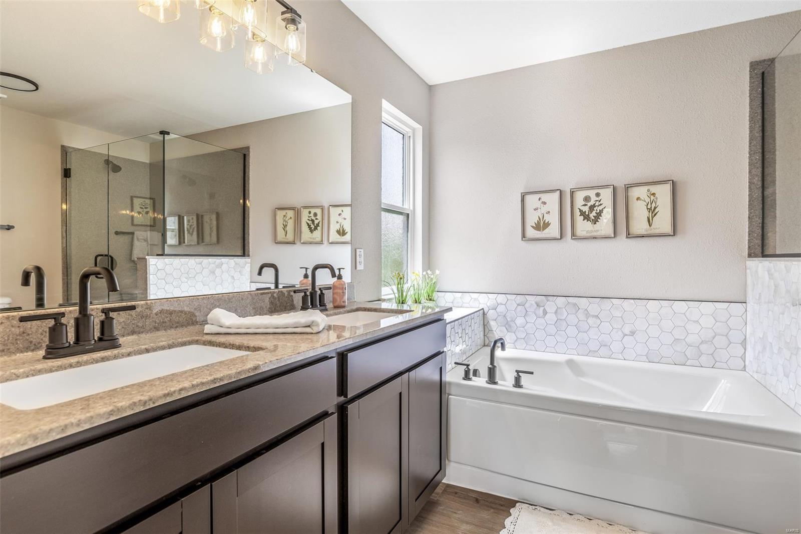 Kensington Ridge - Residential