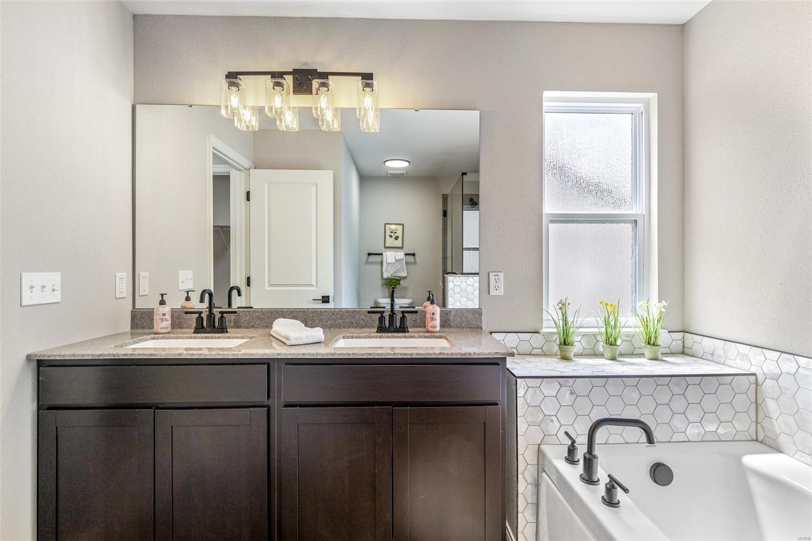 Kensington Ridge - Residential