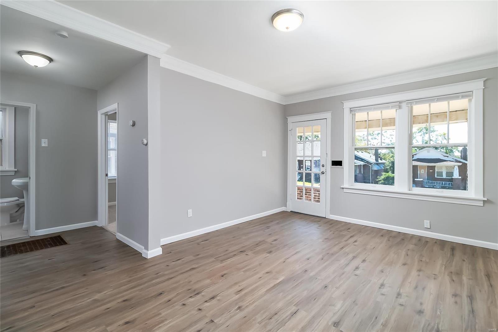 Russells Add 02 - Residential